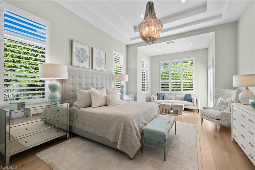 745 Riviera Dr, Naples, FL 34103 Photo