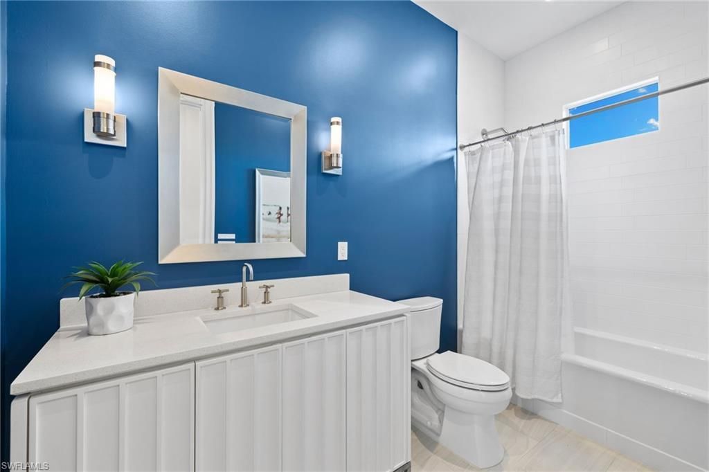 745 Riviera Dr, Naples, FL 34103 Photo