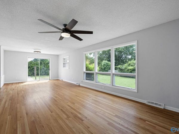 7803 Logan Drive SW, Huntsville, AL 35802