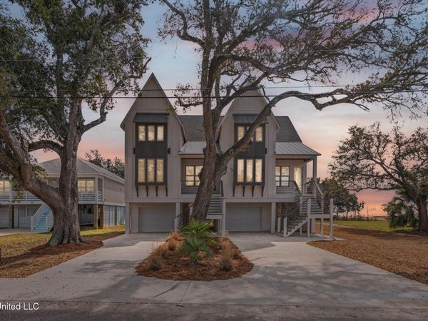 115 E 5th Street, Long Beach, MS 39560