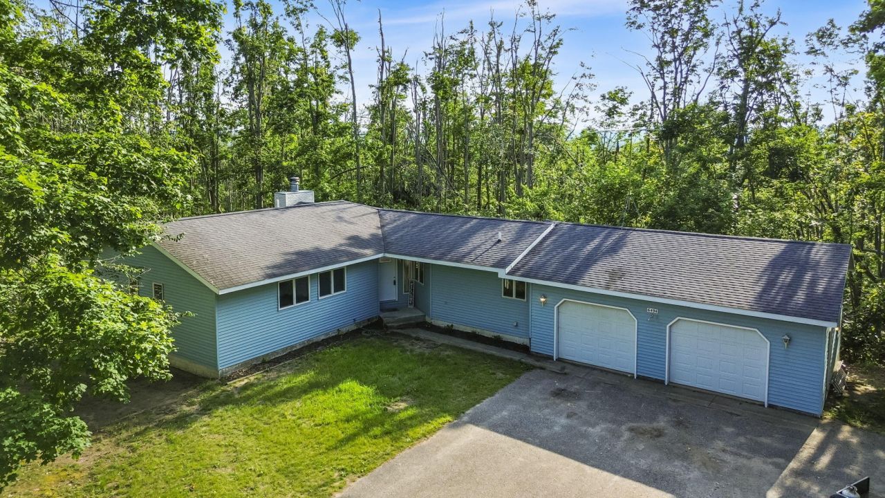 6494 Mt Vernon Hills Drive, Vanderbilt, MI 49795 Main Photo