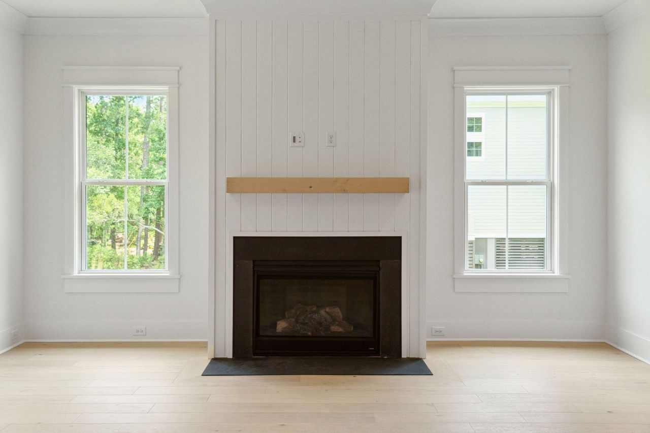 2772 Burden Creek Road Photo 23