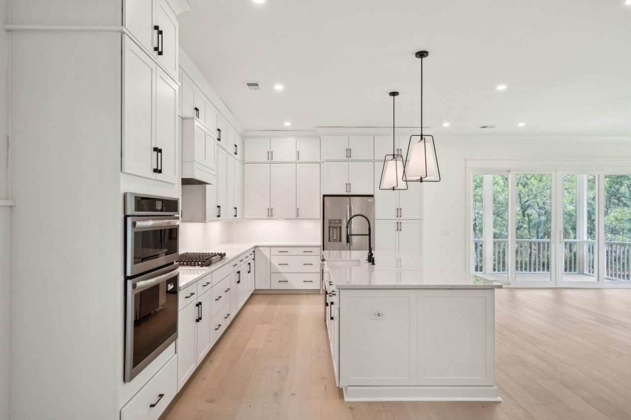 2772 Burden Creek Road Photo 24