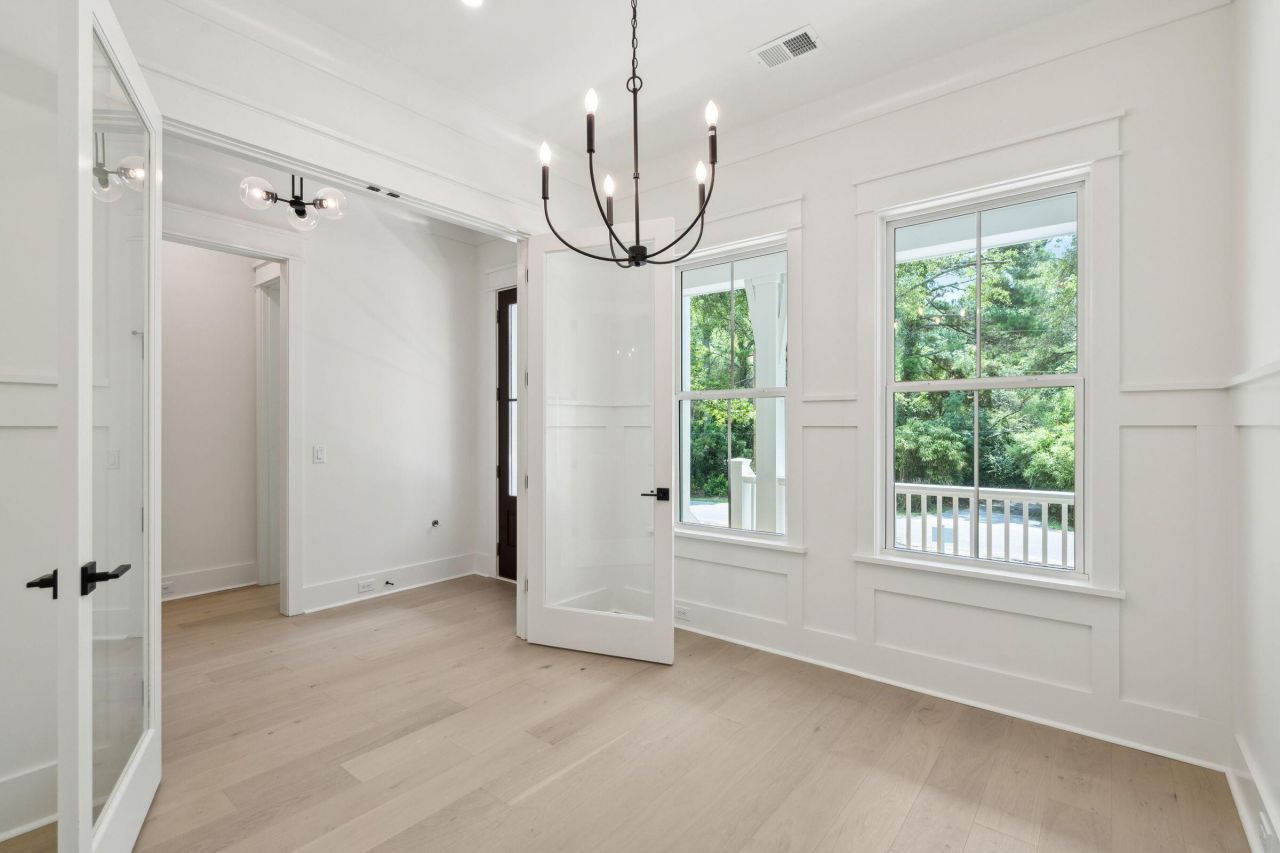 2772 Burden Creek Road Photo 30