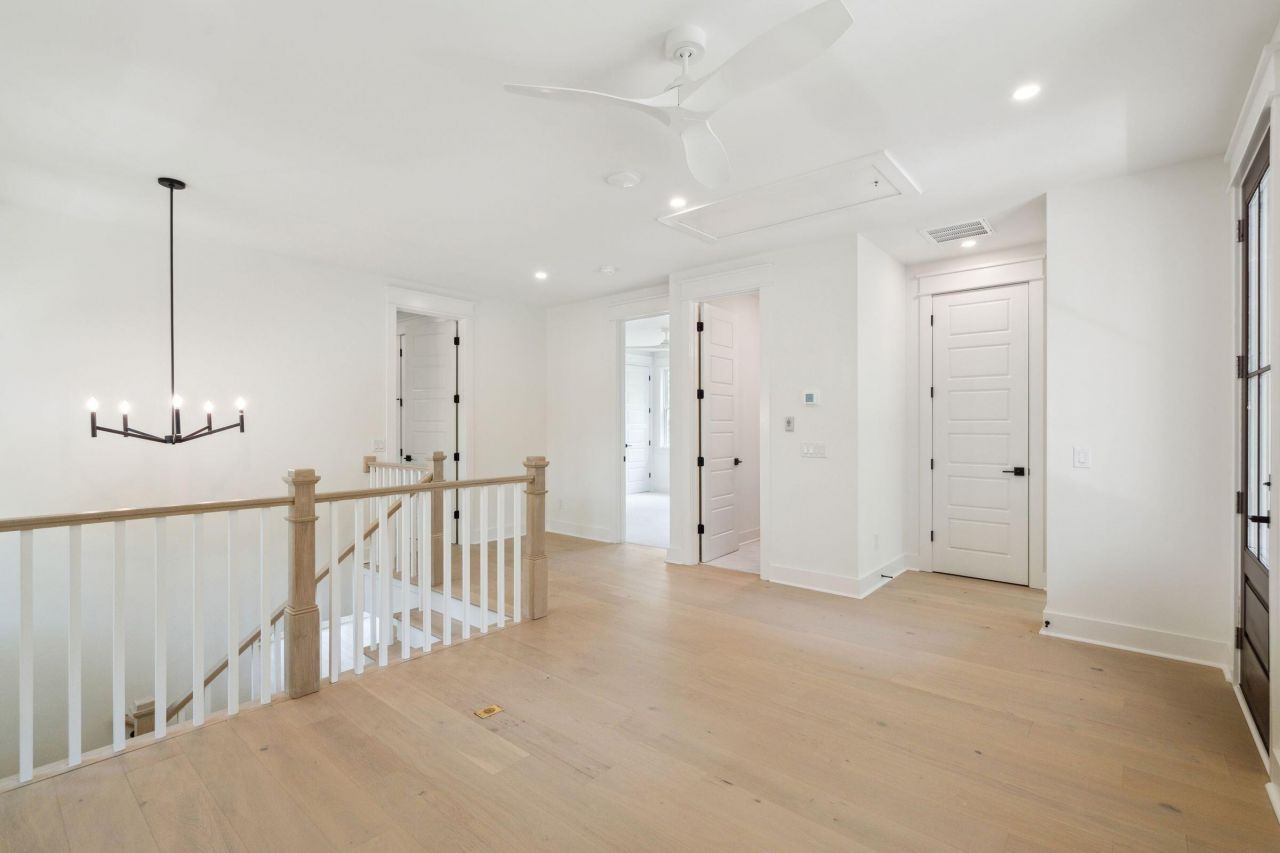 2772 Burden Creek Road Photo 46