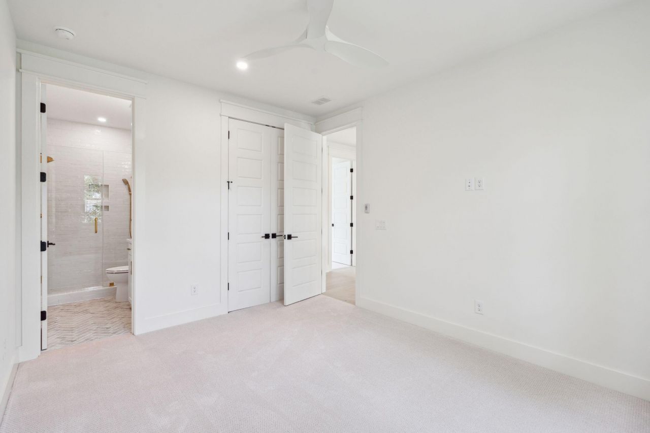 2772 Burden Creek Road Photo 50