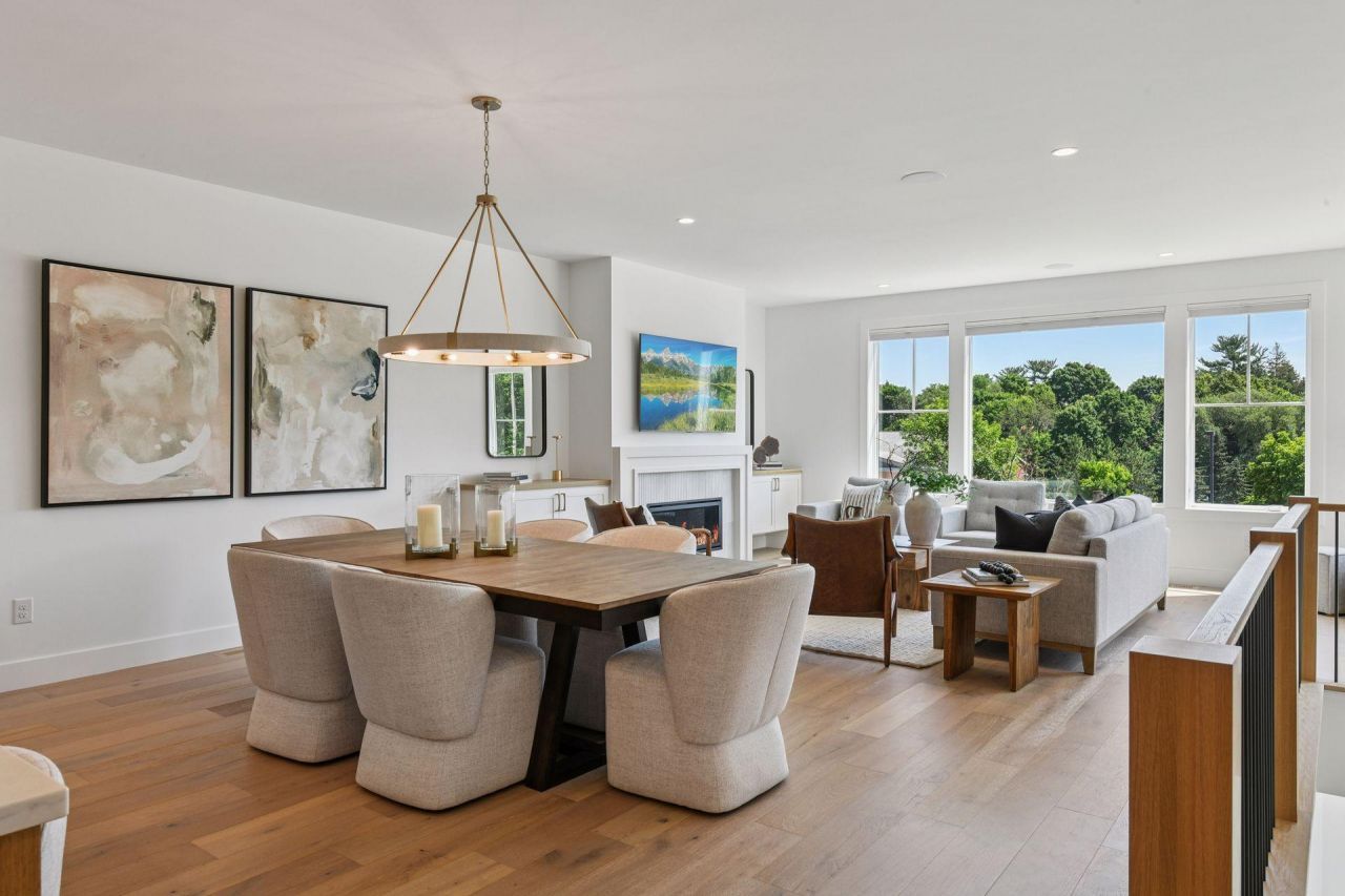 5651 Buffington Lane, Shorewood, MN 55331