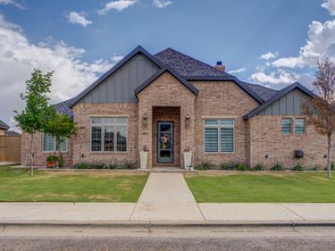 N 11th Street, Wolfforth, TX 79382