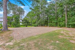 728 Jedburg Road photo 4