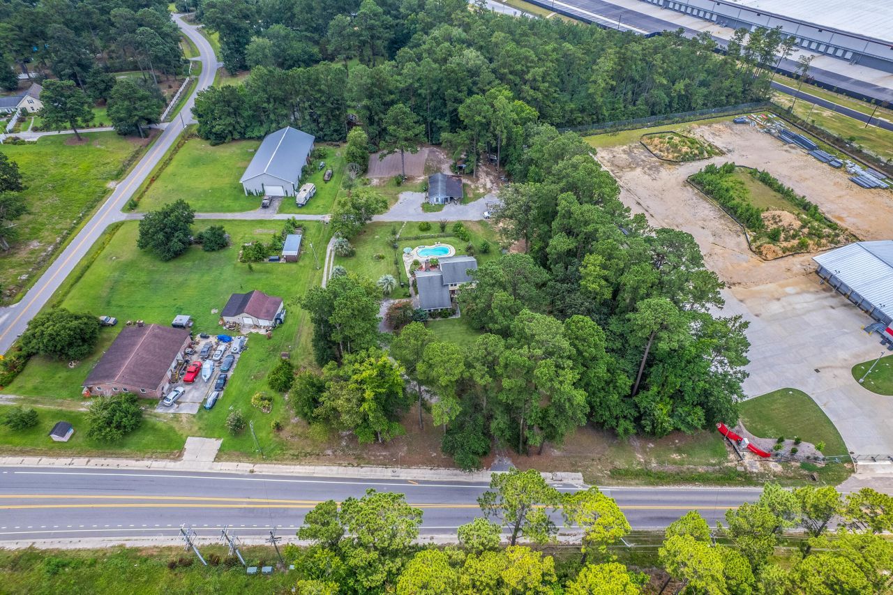 728 Jedburg Road Photo 8