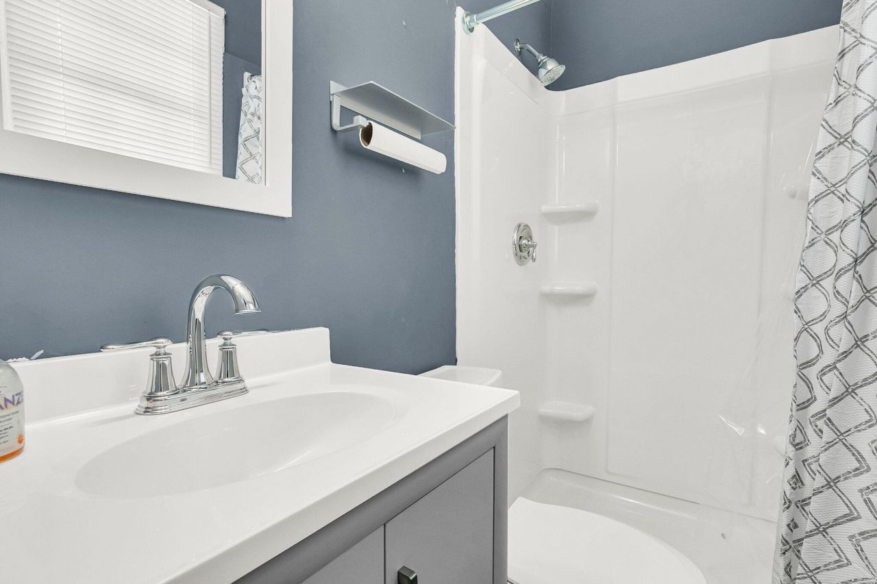 10562 Dorchester Road Road Photo 14