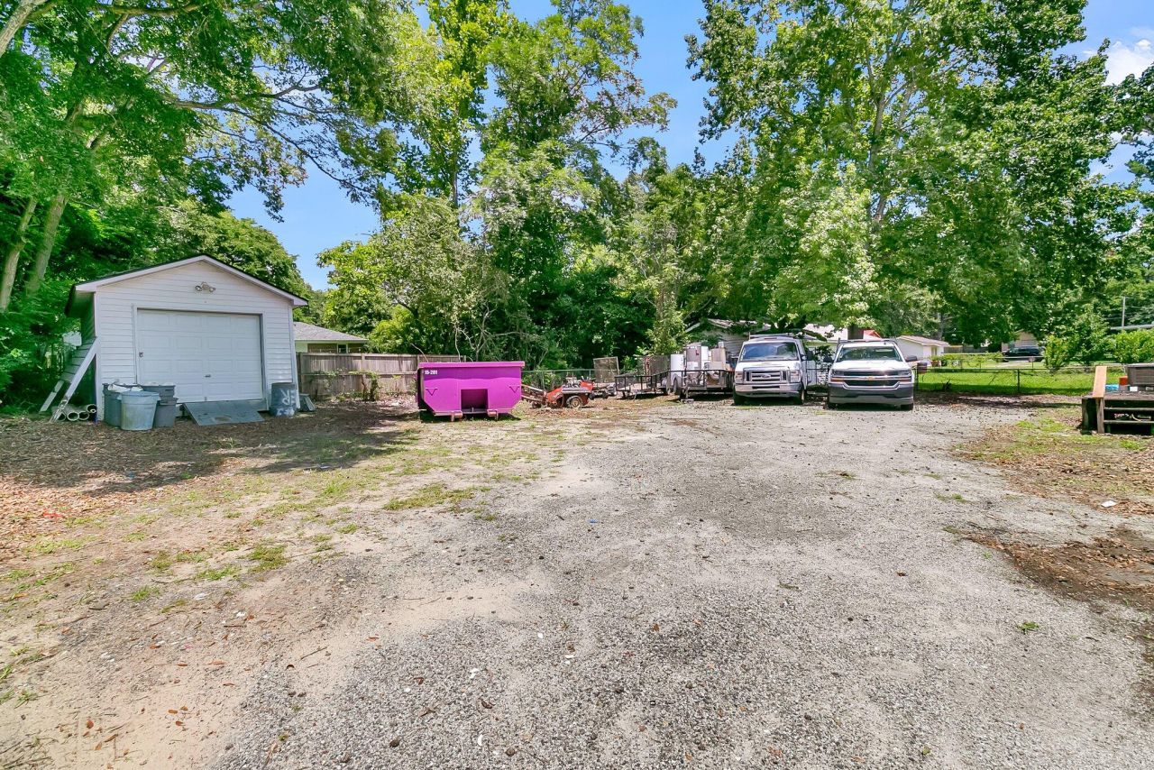 10562 Dorchester Road Road Photo 19