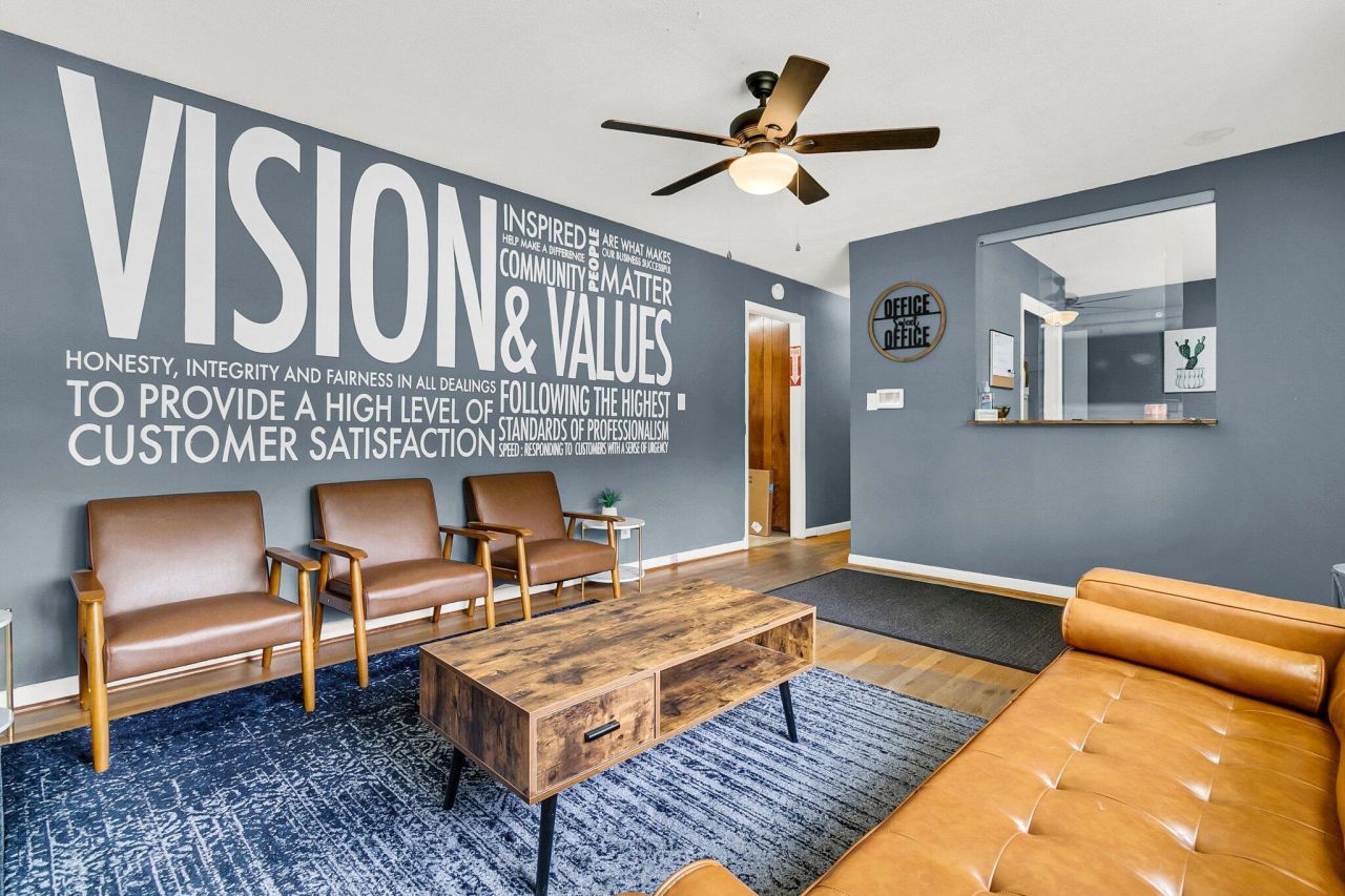 10562 Dorchester Road Road Photo 5