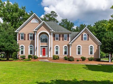 2464 Village Of Wakefield Drive, Zebulon, NC 27597