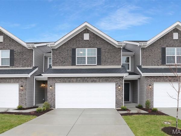 51 Fairmount Grove Drive, St Peters, MO 63376