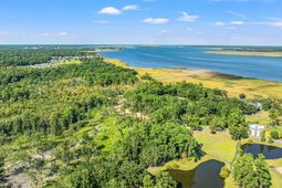 3680 S Island Rd. photo 4