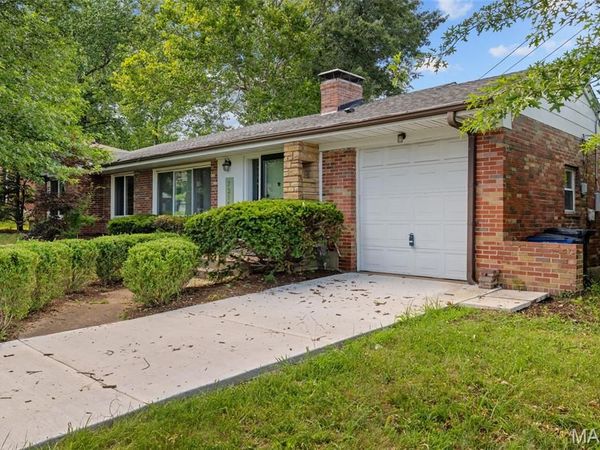 7315 Ahern Avenue, University City, MO 63130