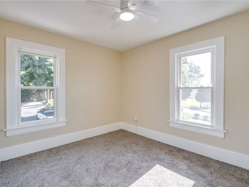 567 E Cuyahoga Falls Avenue, Akron, OH 44310 Photo 13