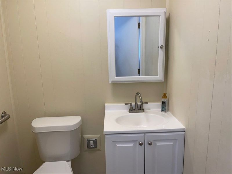 567 E Cuyahoga Falls Avenue, Akron, OH 44310 Photo 29