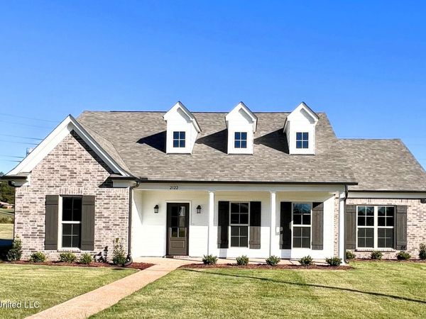 2122 Scott Meadows Lane, Hernando, MS 38632