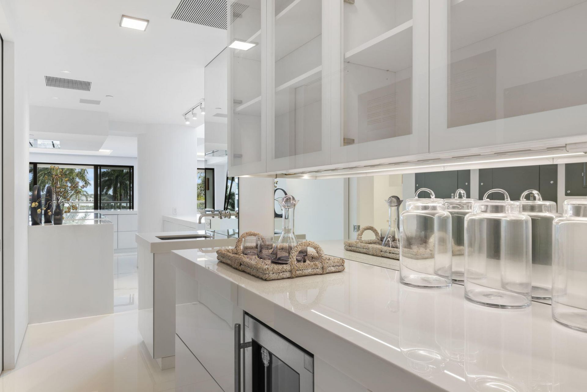 529 S Flagler Drive, Unit Th3e, West Palm Beach, FL 33401 Photo