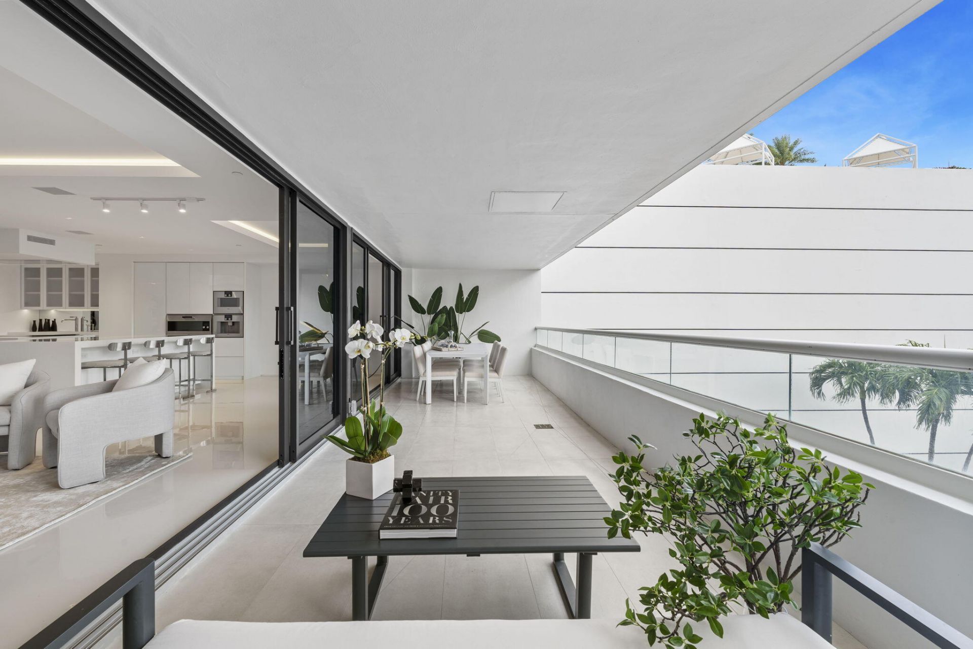 529 S Flagler Drive, Unit Th3e, West Palm Beach, FL 33401 Photo