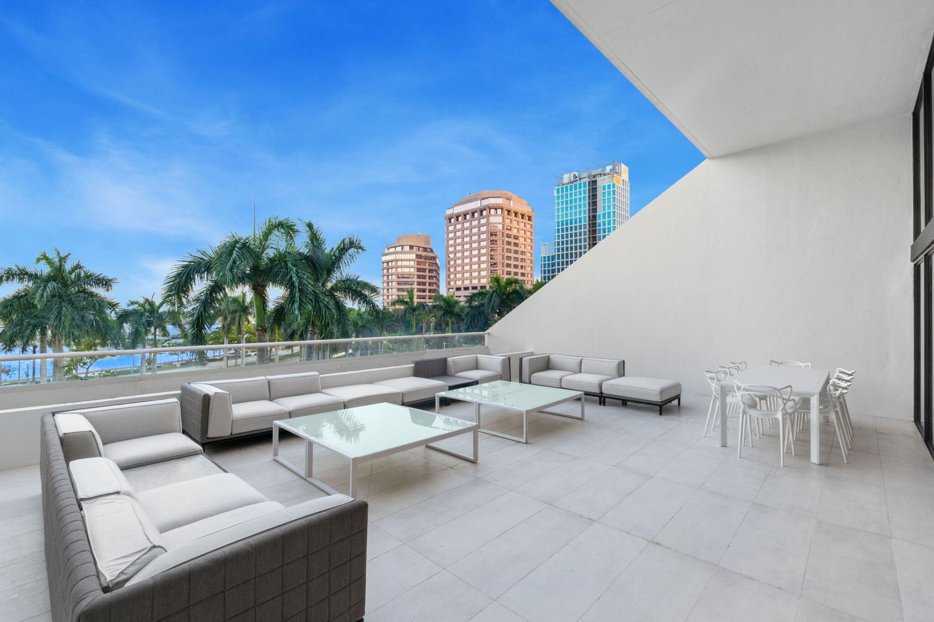 529 S Flagler Drive, Unit Th3e, West Palm Beach, FL 33401 Photo