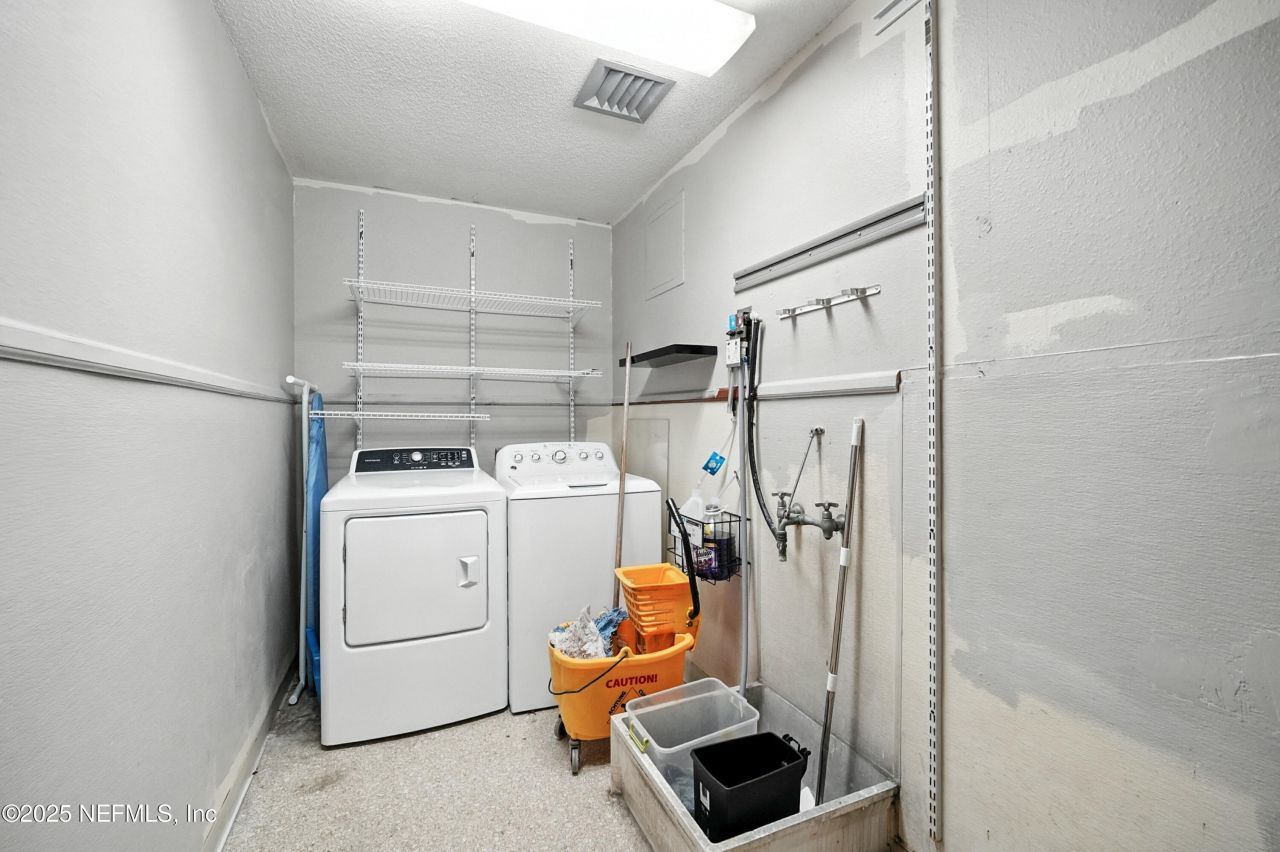 4310 Barkoskie Road, Jacksonville, FL 32258 Photo