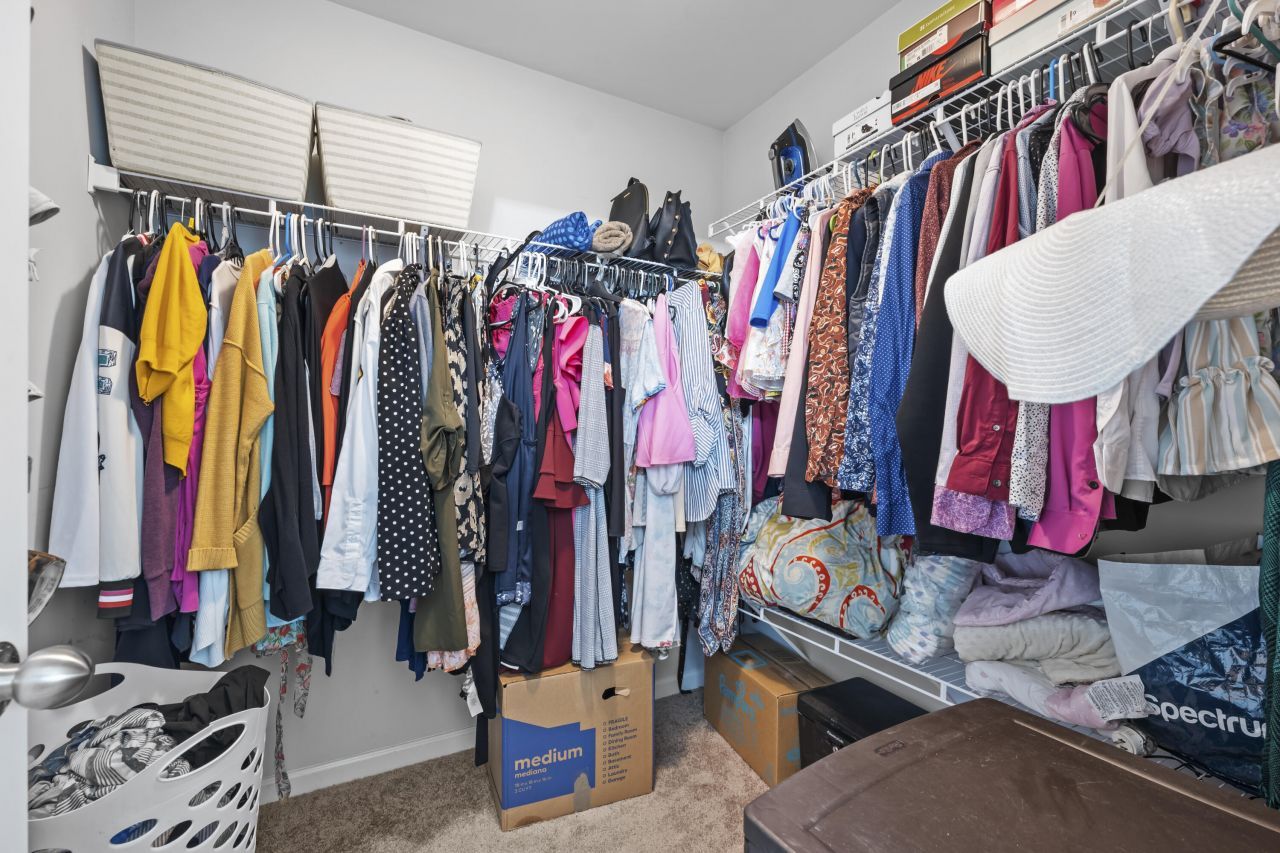 990 Augustine Court Photo 20