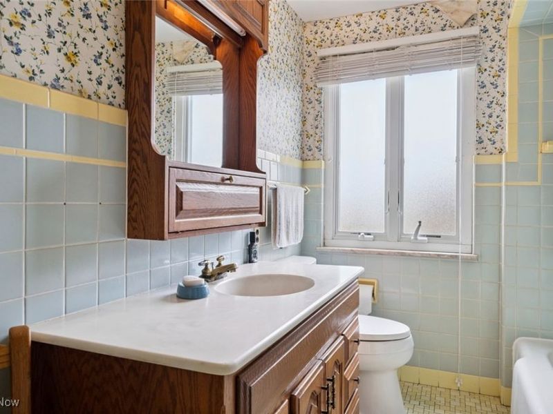 18950 Rockcliff Drive, Rocky River, OH 44116 Photo 21