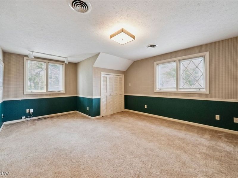 18950 Rockcliff Drive, Rocky River, OH 44116 Photo 29