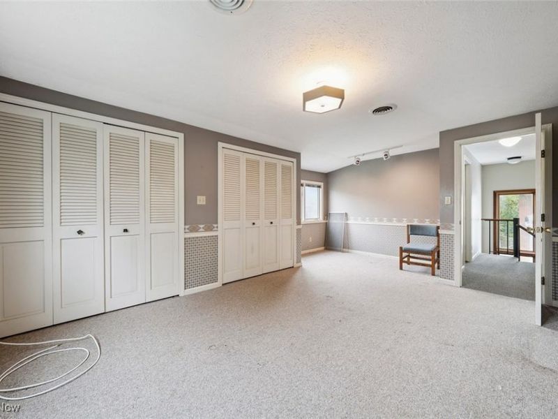 18950 Rockcliff Drive, Rocky River, OH 44116 Photo 35