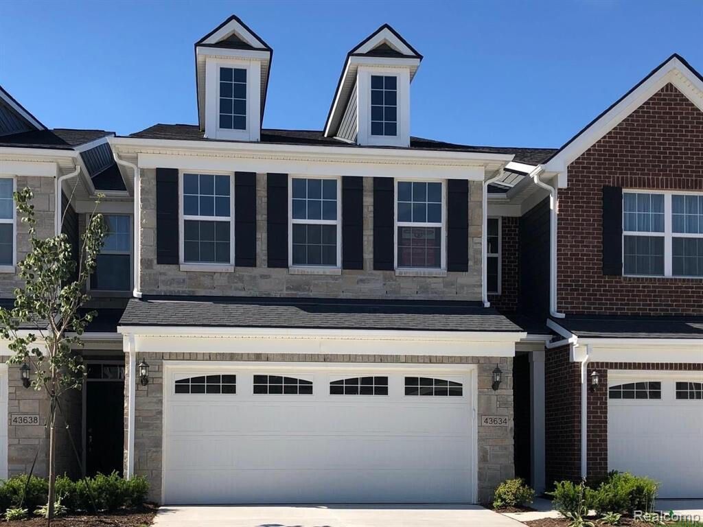 22478 Woodbridge Lane, Novi, MI 48375 Main Photo