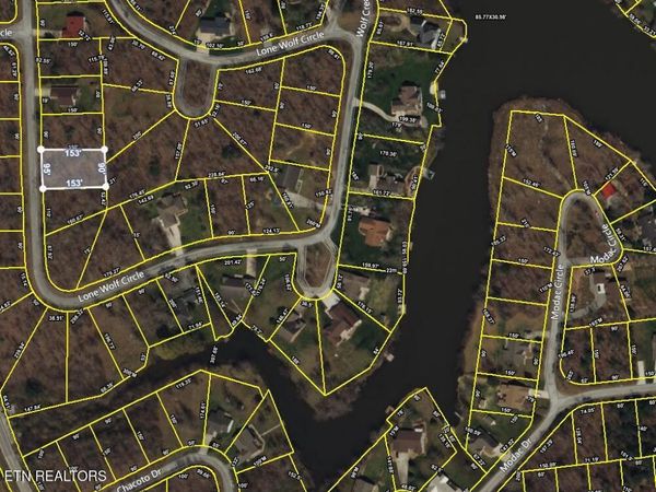 4011 Lone Wolf Circle, Crossville, TN 38572