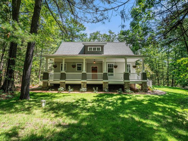 6986 Chippewa Trail, Indian River, MI 49749