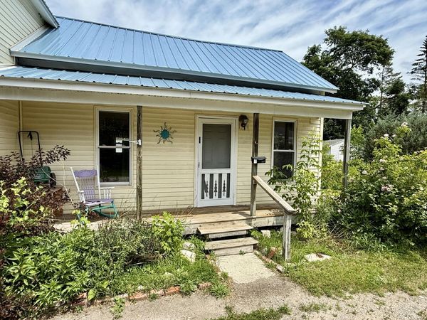 300 Cass Street, Cheboygan, MI 49721