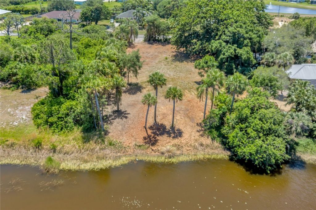 753 S Fischer Circle, Sebastian, FL 32958 Photo