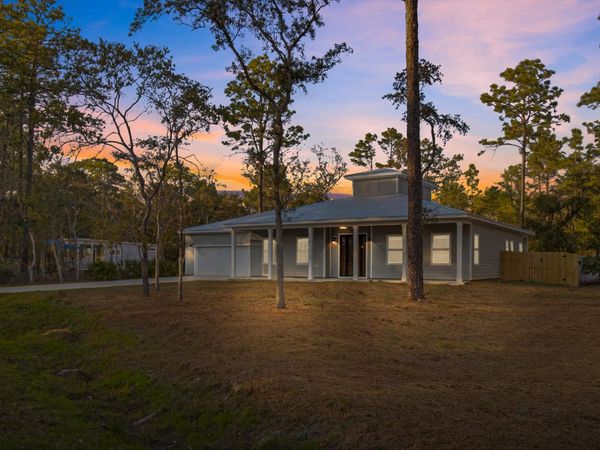 258 W Bayou Forest Drive, Freeport, FL 32439