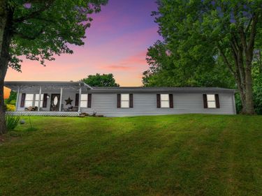 170 Davistown Road, Midway, KY 40347