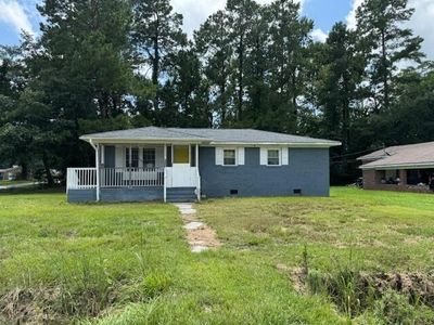135 Wells Circle, Saint Stephen, SC 29479