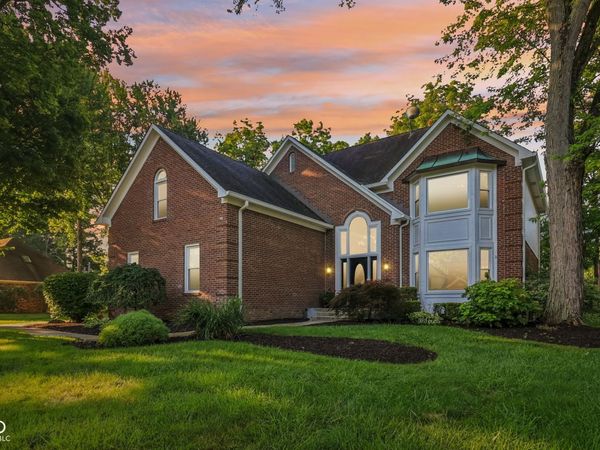 11845 Discovery Circle, Indianapolis, IN 46236