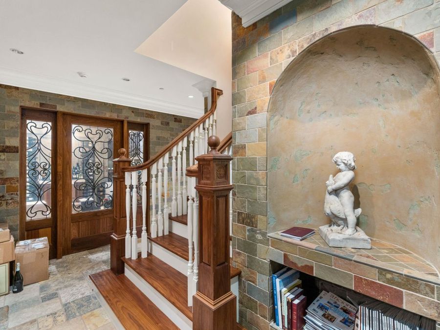 Property Image 64