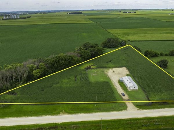 4153 380th Avenue, Ayrshire, IA 50515