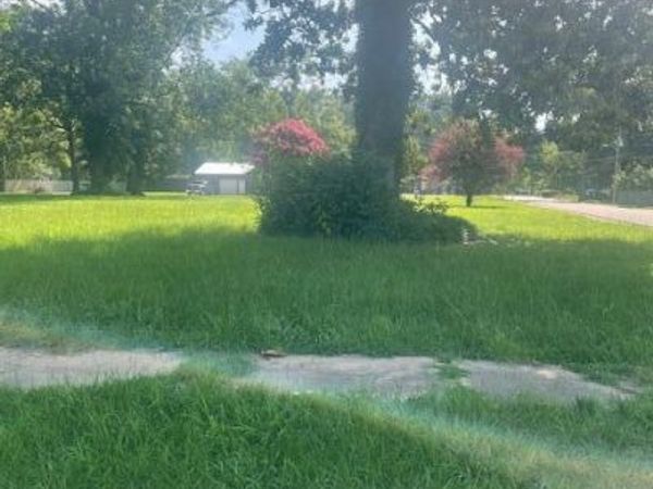 0000 Sycamore Street, Como, MS 38619