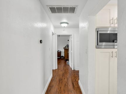 7718 Laurie Way, Sacramento, CA 95832 Photo