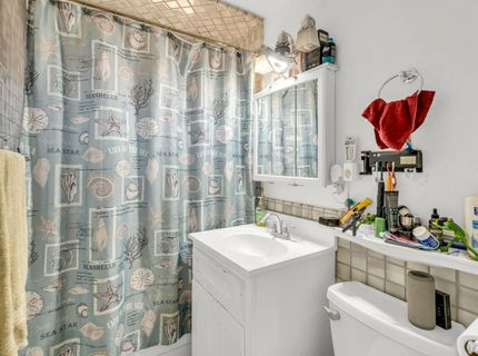 7718 Laurie Way, Sacramento, CA 95832 Photo