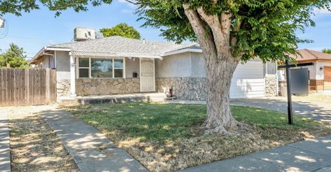 7718 Laurie Way, Sacramento, CA 95832 Photo