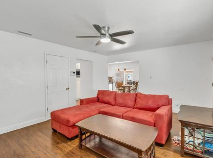 7718 Laurie Way, Sacramento, CA 95832 Photo