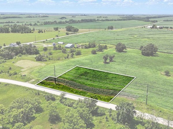 32103 645th Avenue, Maxwell, IA 50161