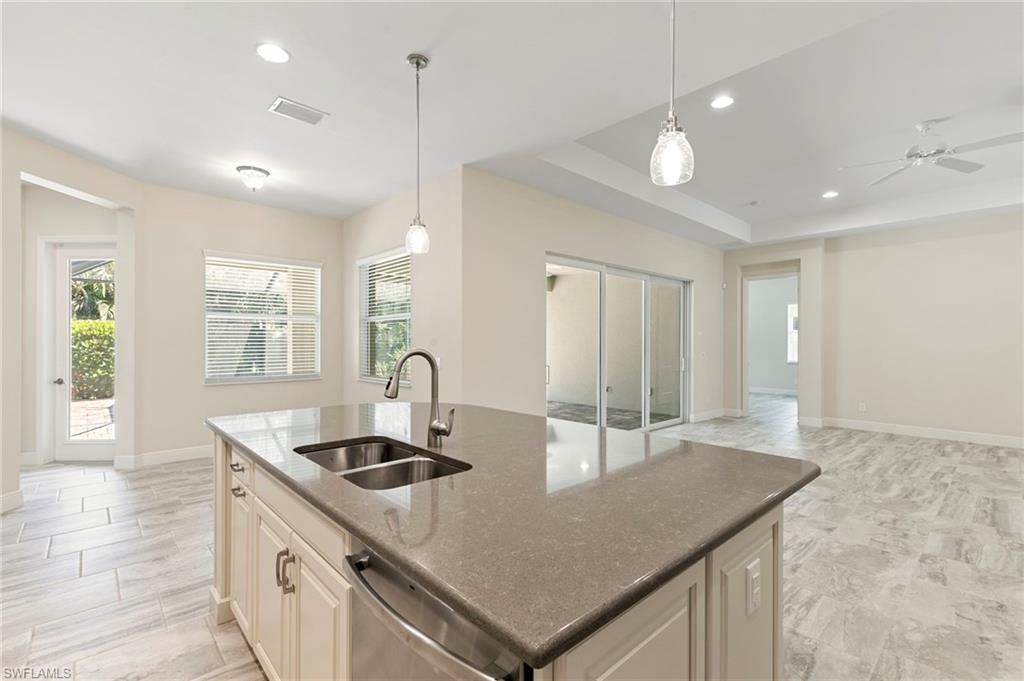 21539 Oaks Of Estero Cir, Estero, FL 33928 Photo